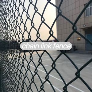 Flexible Sturdy Galvanized Chain Link Fence Stable Sports Court Fence