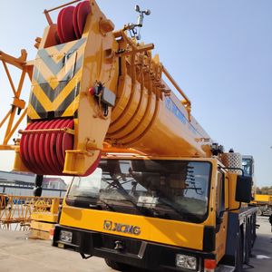Second Hand Industrial Cranes and Parts Qay200 All Terrain Crane Remote Control 200 Ton Truck Crane for Sale