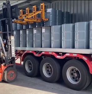 Isoparaffin Fluid Solvent Exxonmobil Isopar E for Can Be Used as Industrial Cleaning Fluid