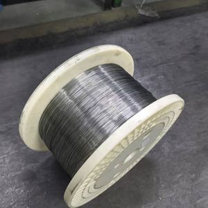 High Carbon Small Size Steelwire 0.20-0.5mm Oil-Quenched Tempered Tensile Strength: 1970/2160 N/mm2