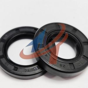 High-Performance NBR Sc Tc Skeleton Oil Seal Black Brown Red Rubber for Hydraulic