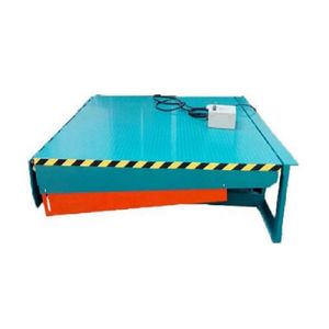 Heavy-Duty Industrial Truck Dock Ramp for High-Capacity Loading