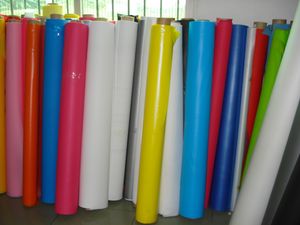 Elongation 300%-550% Color Stretch Film Packing Wrap Roll for Hand Use LLDPE Soft and Flexible Packaging Film for Carton Pallet Wrap OEM Available