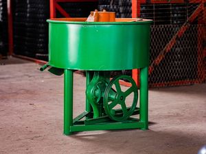 Electric Vertical Flat Mouth Concrete Mixer 350L / 500L for Construction Building Site