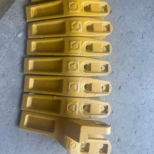 14530544 RC Excavator Rock Bucket Tooth Point Tips for Volvo Ec210 Crawler Digger Spare Parts