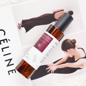 New Anti-Static Spray Odor Eliminator for Clothes Quilt Sweater Down Jacket Hair Static Removal Spray Odor Free Anti-Static Spray Anti-Frizz Spray for Daily Clo