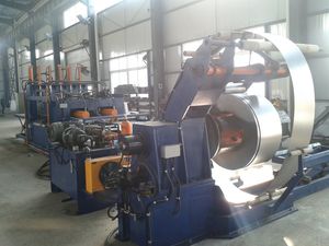 Bh-2/400/1600 Transformer Oil Tank Corrugated Fin Auto Welding Machine