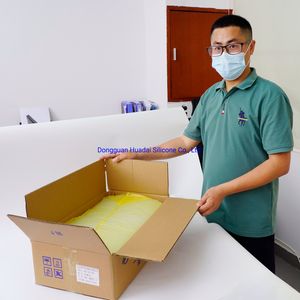 High Tensile Strength Translucent Molding Htv Silicone Rubber with Good Resilience HD-X7p Series