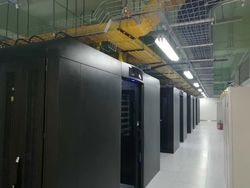Data Center Cooling System Compatible Cold /Hot Aisle Containment Solution Smart Data Center OEM Network Rack