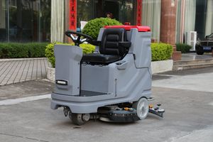 Large Area Floor Cleaning Machine Ride-on Scrubber with Brush/Vacuum for Airport/Supermarket
