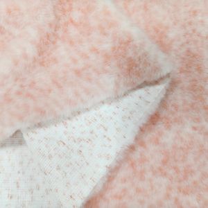 Customized Printed Fabric for Home Textile Clothing That Resembles Animal Fur