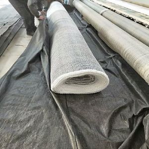 Bentonite Geosynthetic Clay Liner Gcl for Landfill Pond Anti-Seepage Clay Liner
