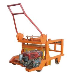 Diesel Engine Mobile Egglaying Concrete Block Making Machine (QM4-45)