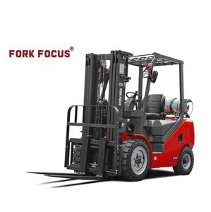 LPG Forklift Forkfocus Supplier 2.0t Forklift with Nissan Engine in Wood Factory