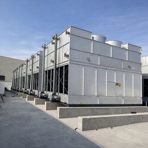 Fast Heat Dissipation Hybrid-Flow Closed Water Cooling Tower for Machinery Processing