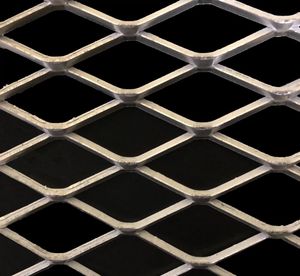 Galvanized Stainless Steel Diamond Hole Expanded Wire Mesh Farm Fence Cutting, Bending, Welding
