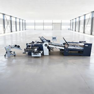 OEM Independent Servo Control for Each Knife in Zyhd780d -Rd Hug Type Machine