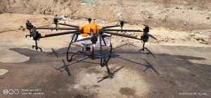 Agricultural Drone Sprayer with CE 72L
