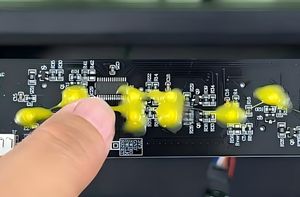 RTV Type One-Component Neutral Alcohol-Removing Silicone Sealant Is Used for Fixing and Bonding Leads on Circuit Boards