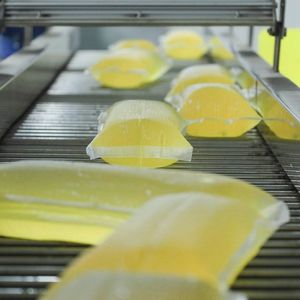 High Quality Cheap 1kg EVA Hot Melt Glue Factory Adhesive for Label
