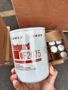 Original Fleetguard Coolant Filter Wf2075 2076 2074 2054 2072 3100308