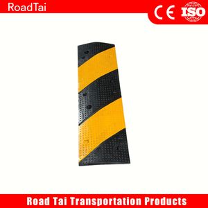 Heavy Duty Speed Bump for Industrial Site Speed Management