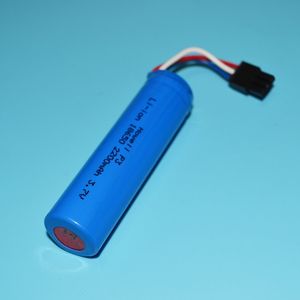 Li Ion Rechargeable 18650 2000mAh 2200mAh 3.7V 8.14wh Battery Cell for Toys