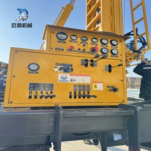 Heavy Duty Vehicle Mounted Water Well Drilling Rig for 600-1000 Meters