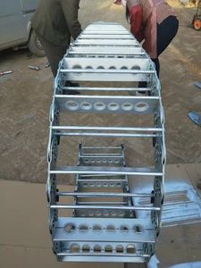 Stainless Steel Cable Drag Chains for Extreme Temperature Applications