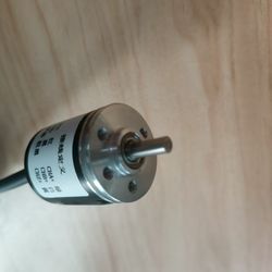 Adk A25c4 Shaft Diameter 4mm 1000 PPR 24V/8-30V Mini Incremental Rotary Encoder