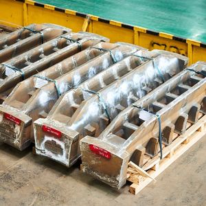 Mining Machine Spare Parts OEM Double Beam Grate Shredder Wear Parts Single