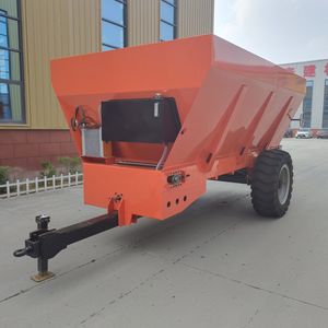 Agricultural Truck Manure Spreader Fertilizer Spreader for Farm Tractor Direct Supplier