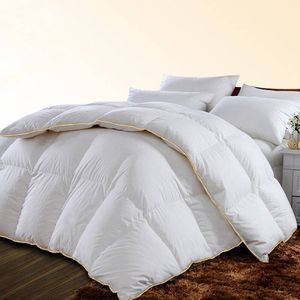 Luxury Hotel White Duck Down Duvet Wholesale Down Duvet (JRD965)