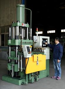 2rt 3rt 4rt Rubber Transfer Moulding Press Machine