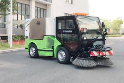 Ride on Electric Sweeping Cleaning Machine Vacuum Sweepers Electric Stainless Steel Equipment