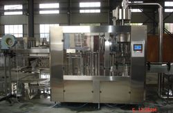 Mineral Water Filling Machine Line Water Fill Machine (XGF16-12-6)
