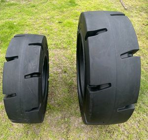 Superior-Quality High Loading Capacity Strong Traction Forklift Solid Tyre