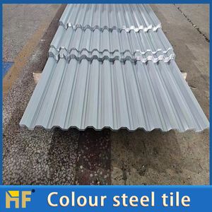 The Manufacturer Produces Color Steel Sheet Sandwich Panels with Galvanized Iron Sheets for The Steel Structure Buildings' Roof.