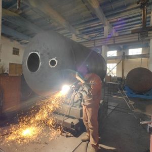 Heavy-Duty Multipurpose Silo: Ideal for Bulk Material Storage