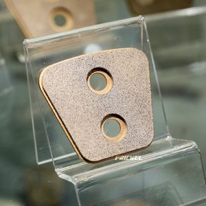 High Quality Truck Clutch Plate Ceramic Clutch Button