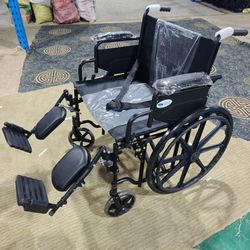 Brother Medical Flip-up Desk Armrest Bariatric Manual Wheel Chair High-Strength Carbon Steel
