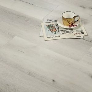 Sweeping Convenience High Quality Vinyl Tile Lvt Plastic PVC Indoor Flooring
