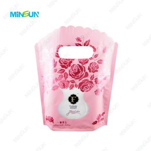Chic Handbag for Stylish Gifts and Unique Occasions