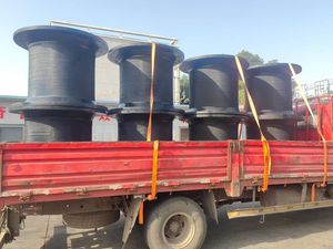 Marine Super Cell/Cone Cylindrical D Arch Type Pneumatic Rubber Fender Bumper Factory Price