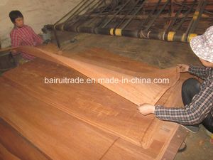 0.3mm Rotary Cut Red Hardwood Natural Wood Eucalyptus Face Veneer for Making Plywood