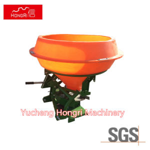 CDR Fertilizer Spreader with Tractor for Farm Tractor