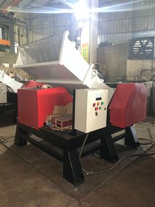 Bottle Can Crusher 2.5L Big Plastic Oil Bottle Crusher Machine for Gallon Reycling