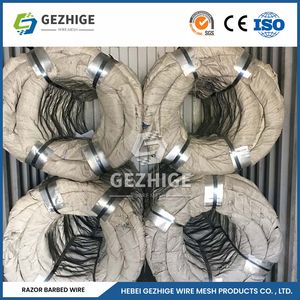 Gezhige PVC Coated Barbed Wire Suppliers 4 Strands Steel Wire Razor Barbed Wire Mesh China 15mm Stab Distance Razor Barbed Wire in Fence
