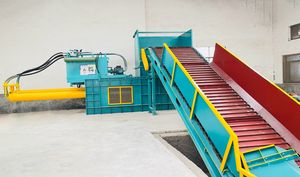 OEM/ODM 160tons Semi-Automatic Big Size Recycling Plastic Bottle Multifunctional Horizontal Baler