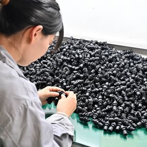 Custom Rubber Covers for Auto Parts, Waterproof Dustproof for Automotive Electronics